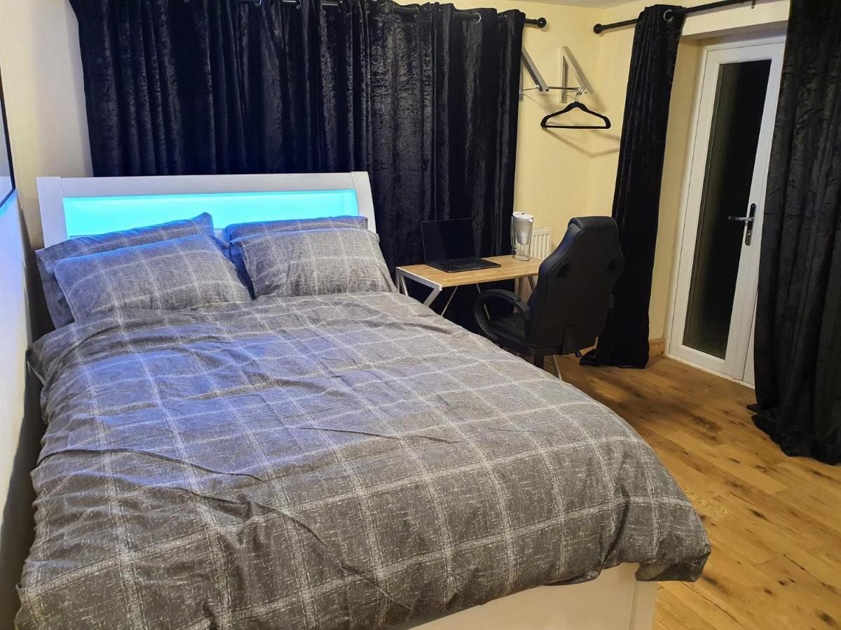 Umbrella Properties Private Apartment Μπέρμιγχαμ Εξωτερικό φωτογραφία
